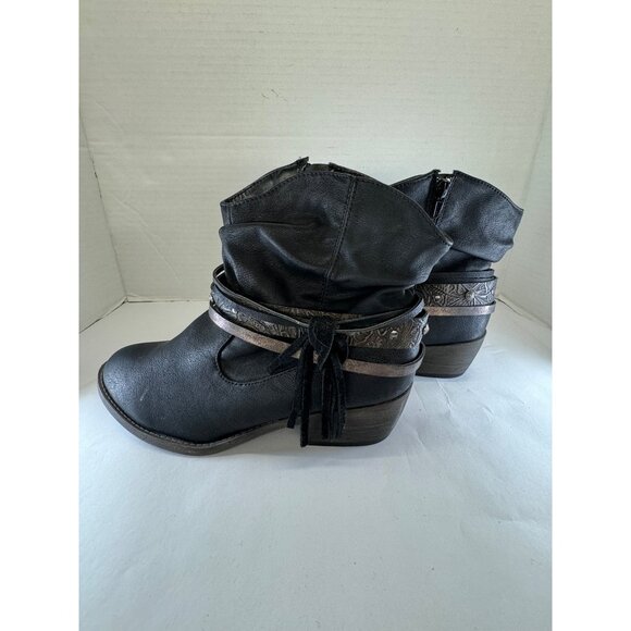 Maurices Womens 9M Black Ankle Boots With Decorative Straps & Zipper Closure - Picture 16 of 16